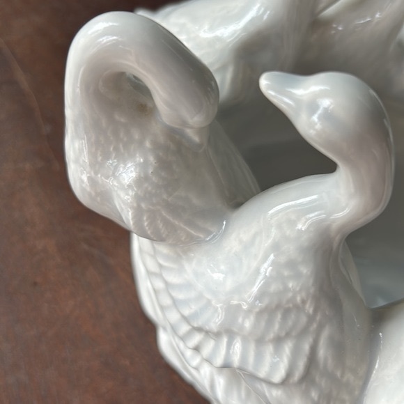 Vintage Gaggle Of 10 Geese Planter - Picture 6 of 13